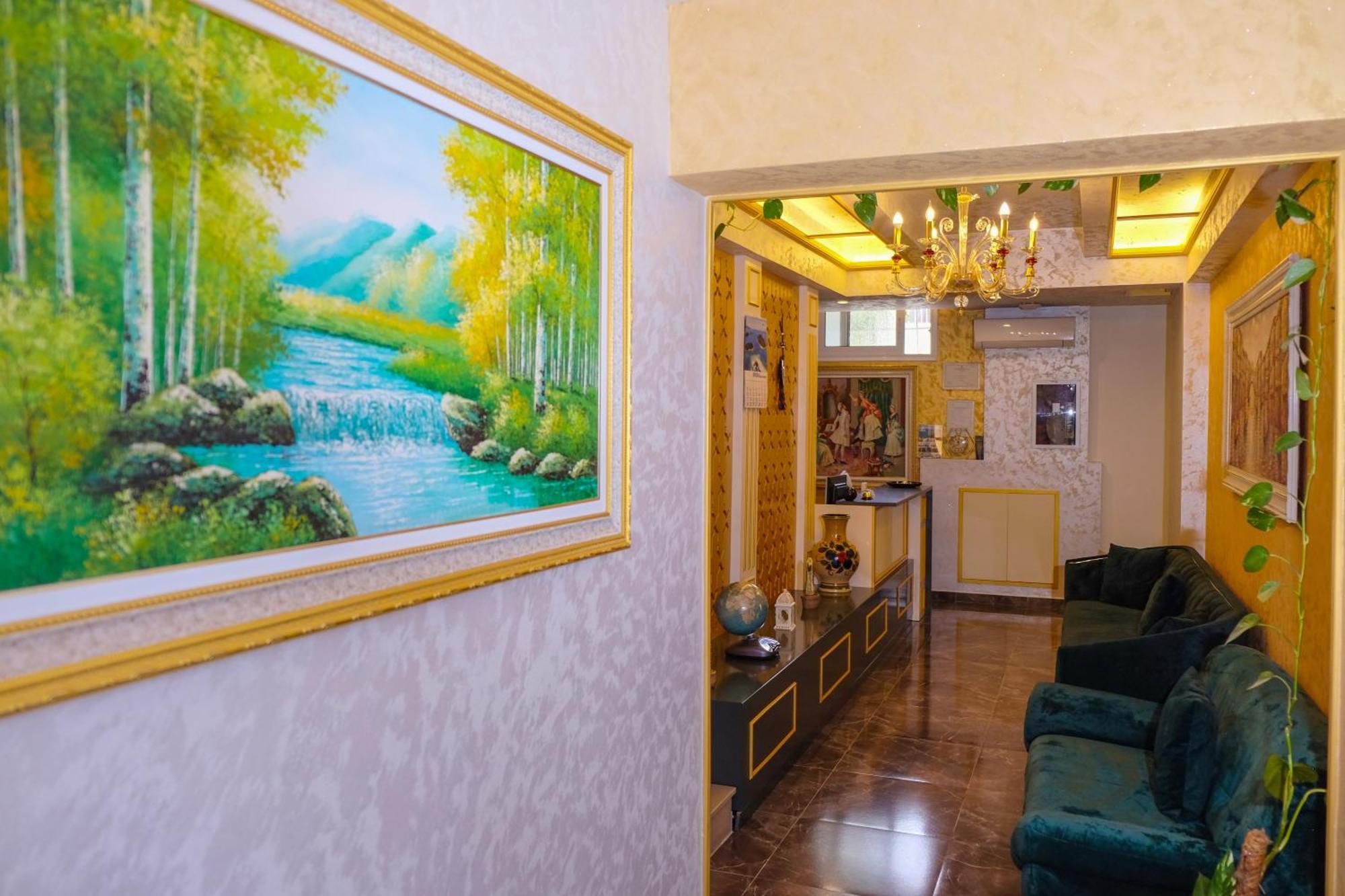 Laid Hotel Vlorë 外观 照片
