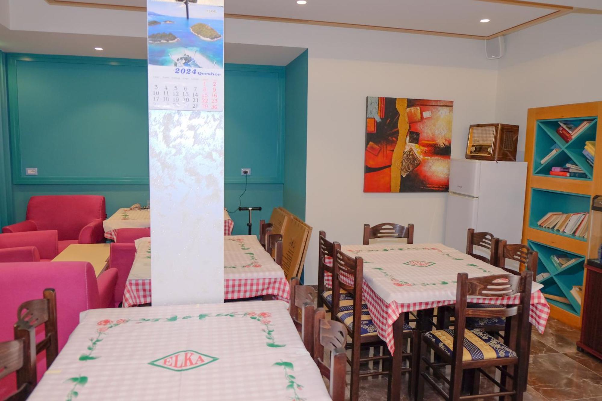 Laid Hotel Vlorë 外观 照片