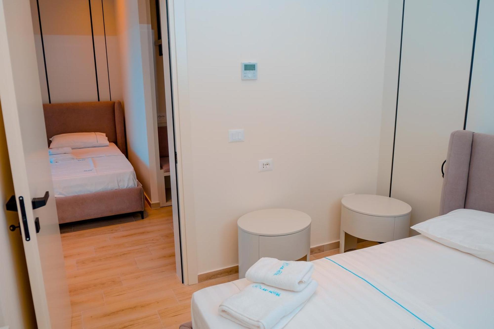 Laid Hotel Vlorë 外观 照片