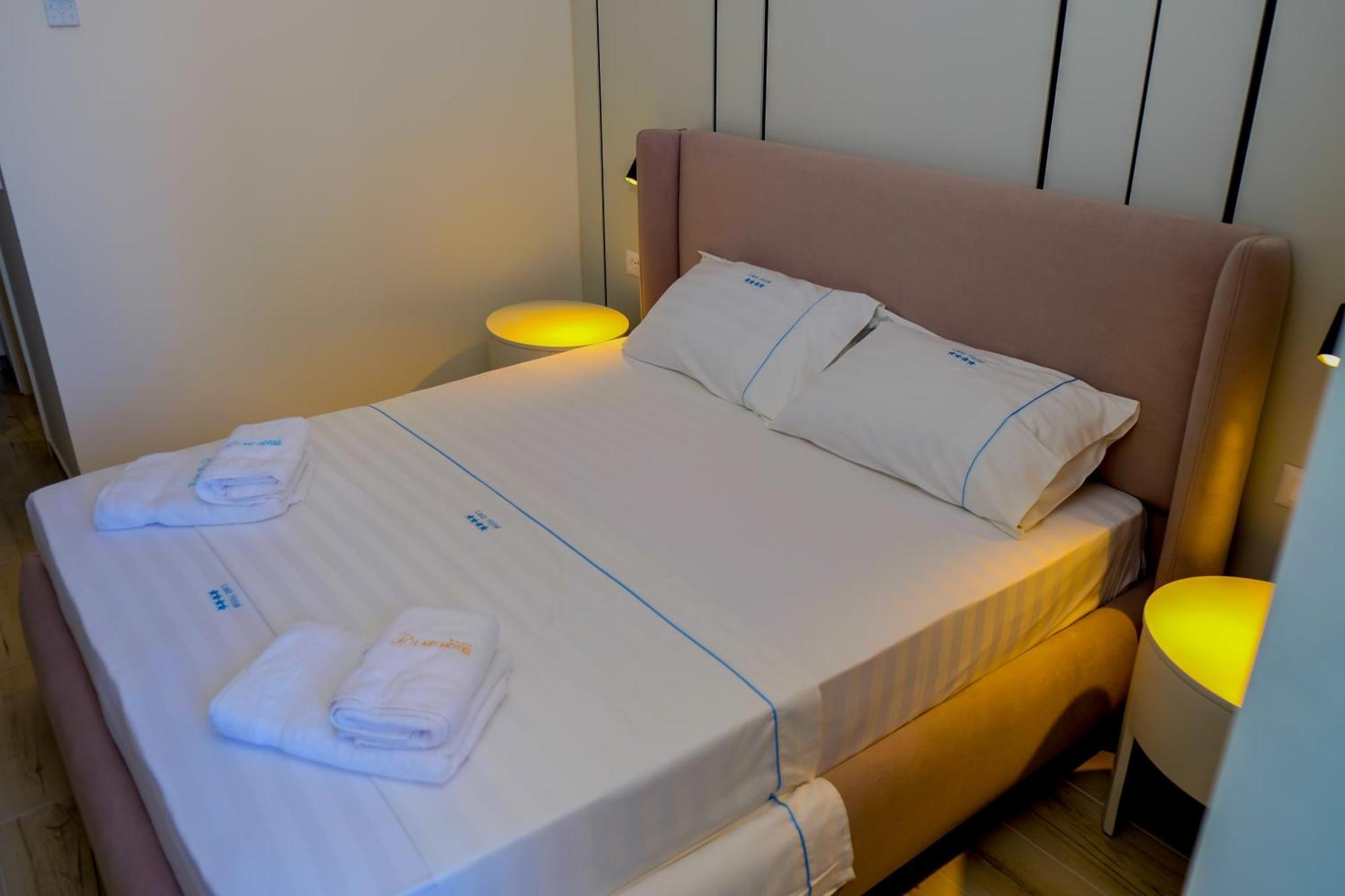 Laid Hotel Vlorë 外观 照片