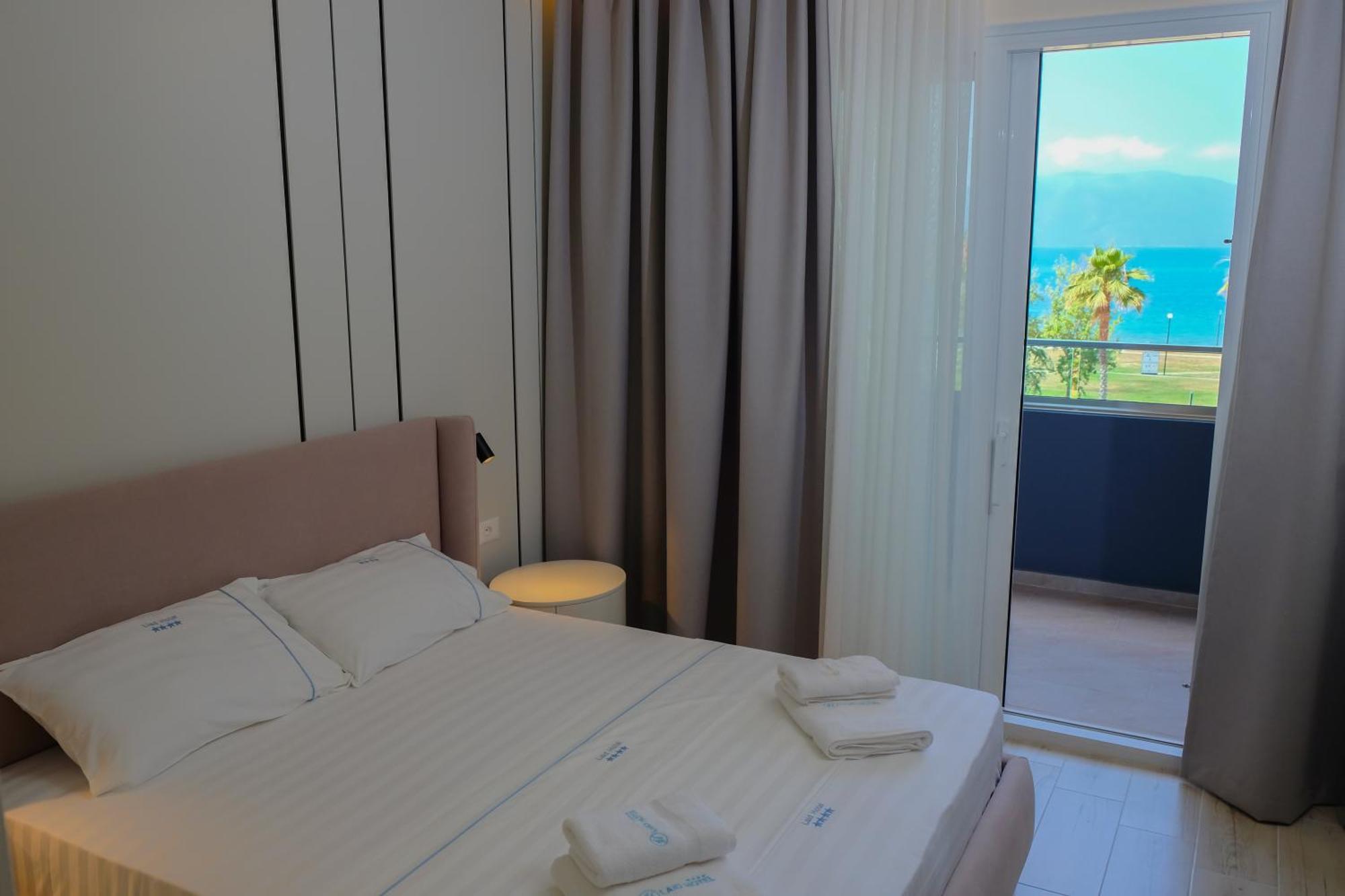 Laid Hotel Vlorë 外观 照片
