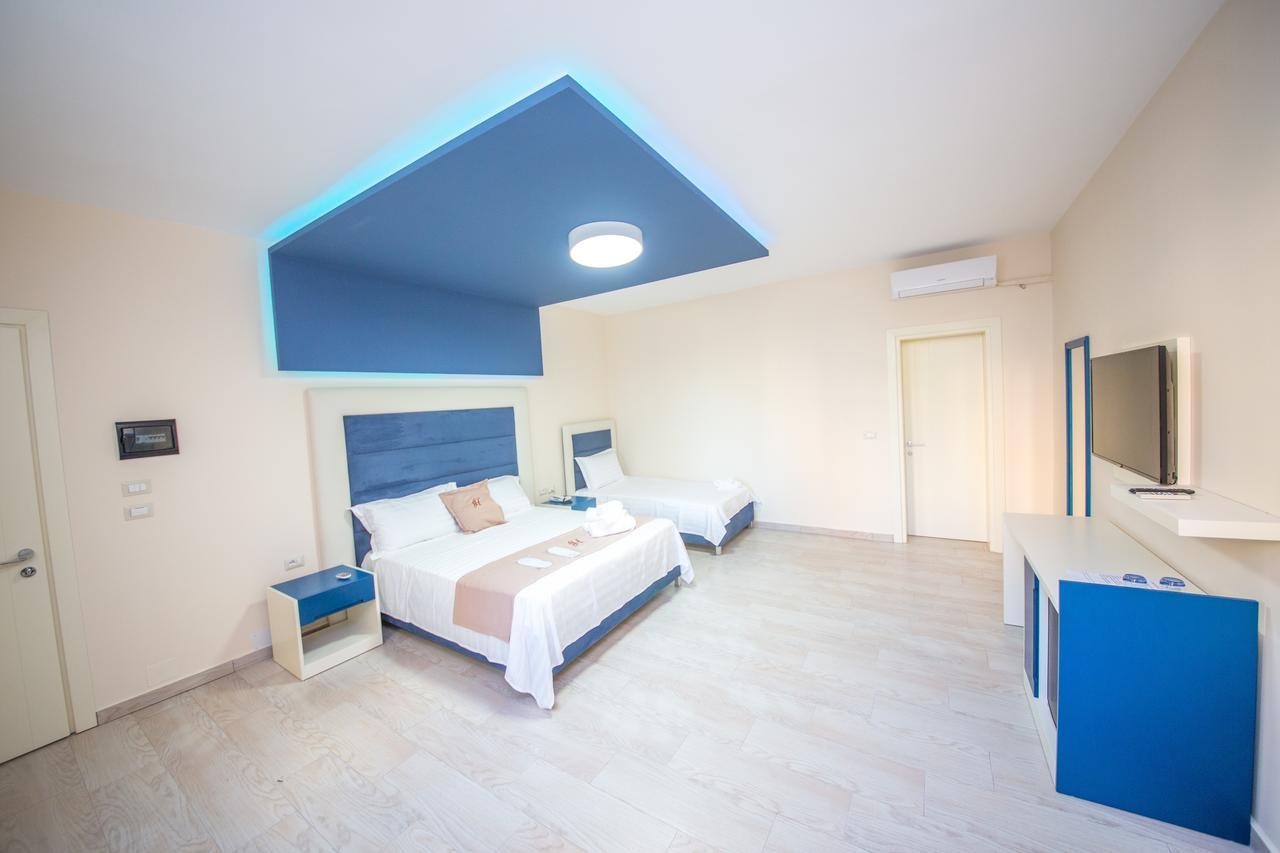 Laid Hotel Vlorë 外观 照片