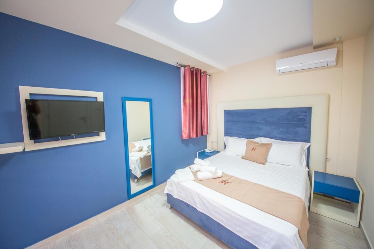 Laid Hotel Vlorë 外观 照片