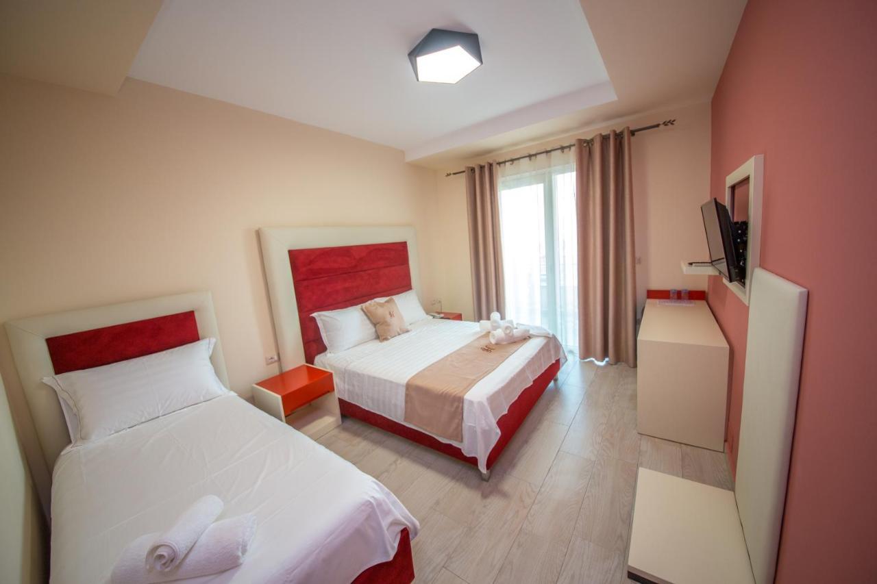 Laid Hotel Vlorë 外观 照片