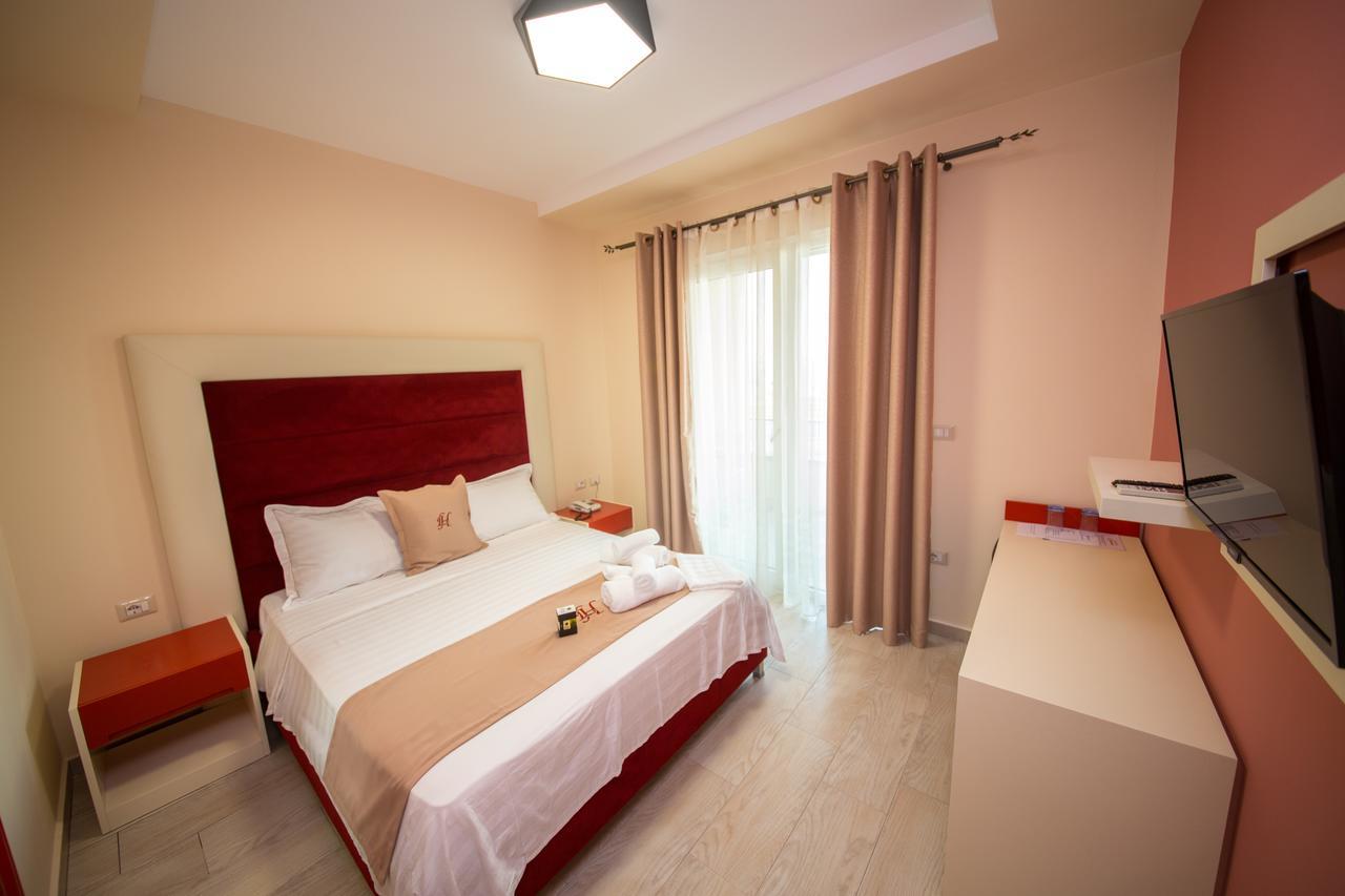 Laid Hotel Vlorë 外观 照片